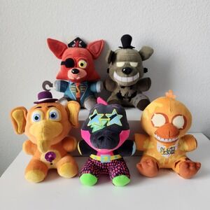 2021 Funko Five Night's At‎ Freddy's Lot Of 5 Plush Plushies